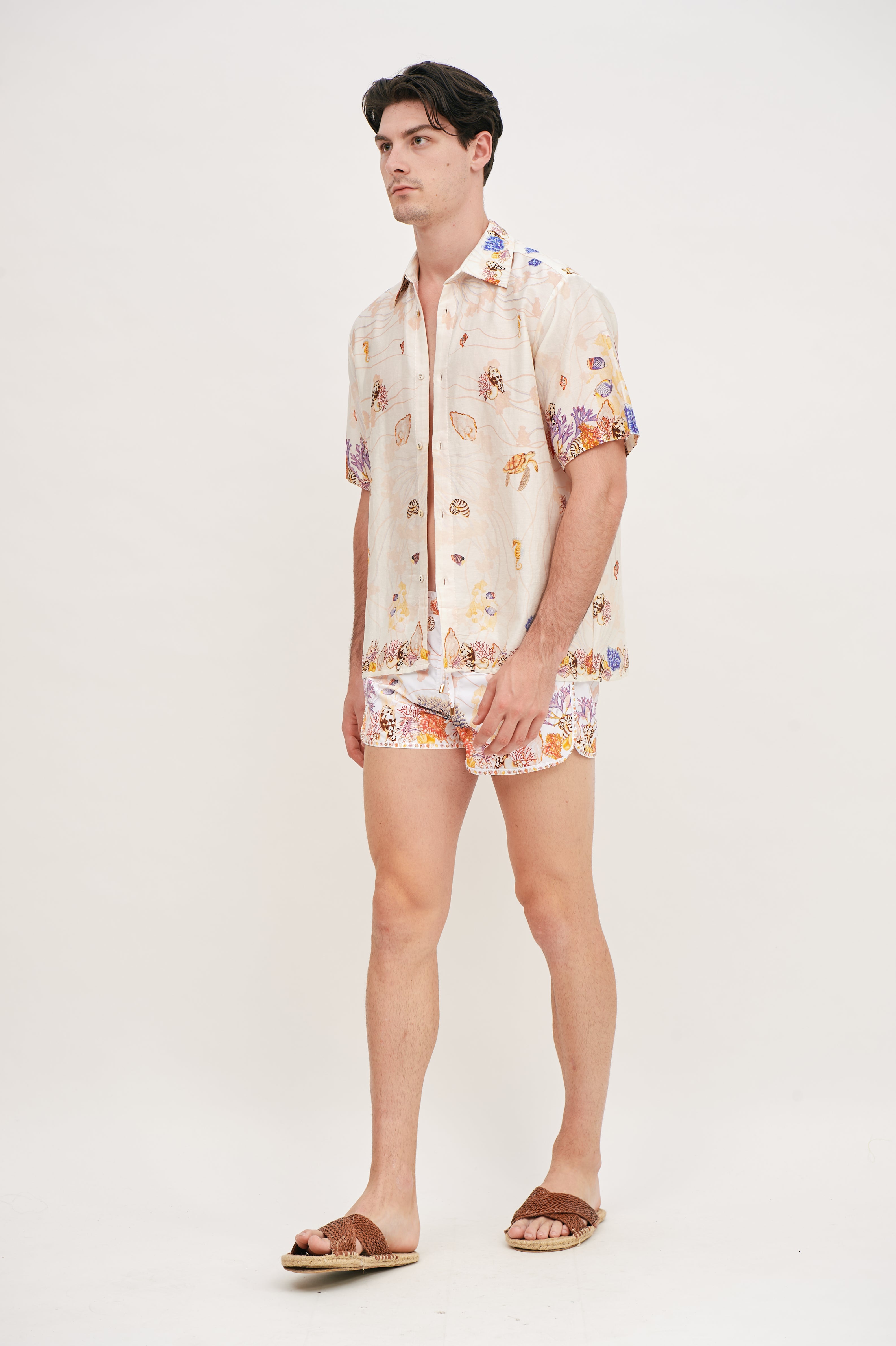 SHORT SWIMMING TRUNKS
