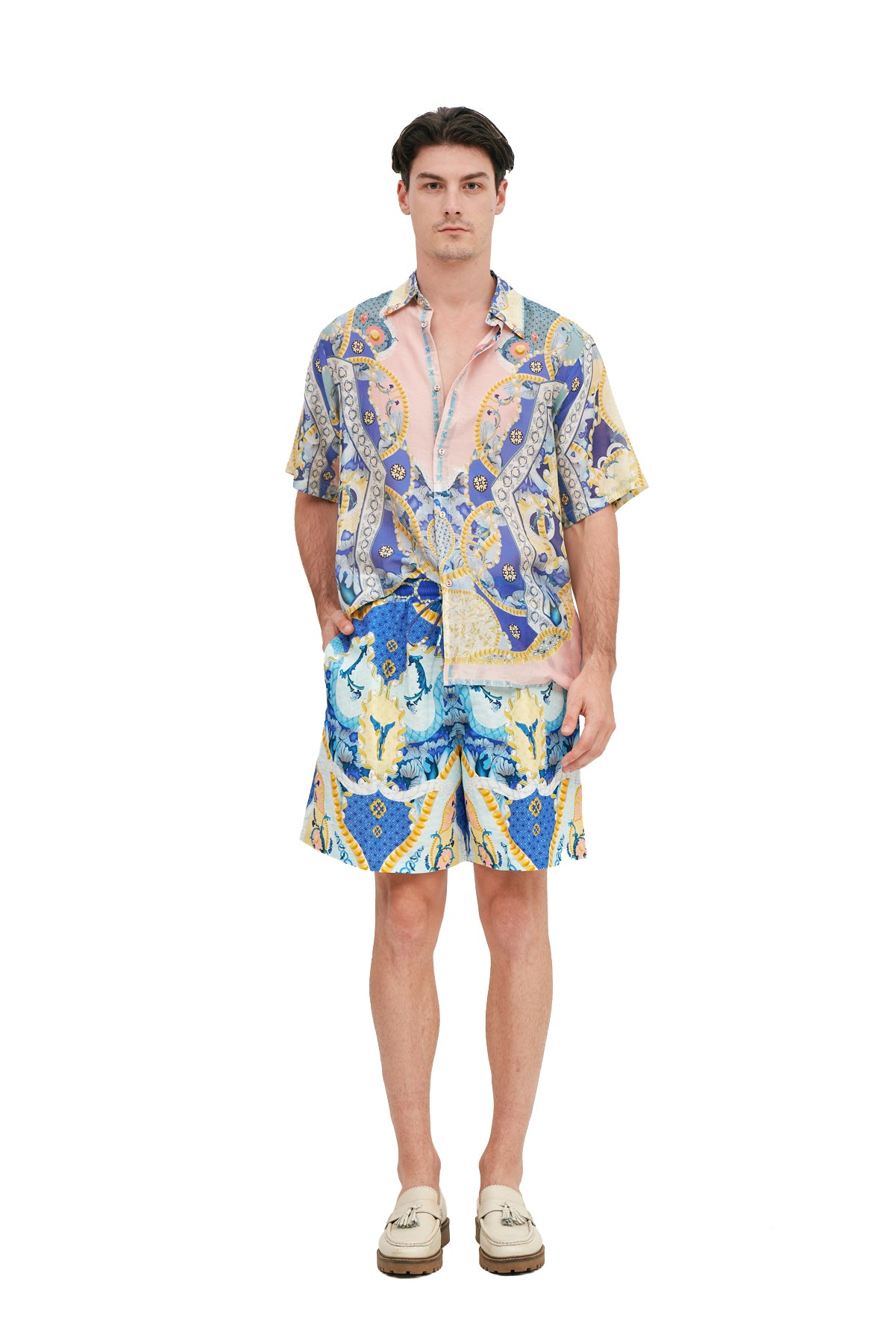 BEACH SHORTS