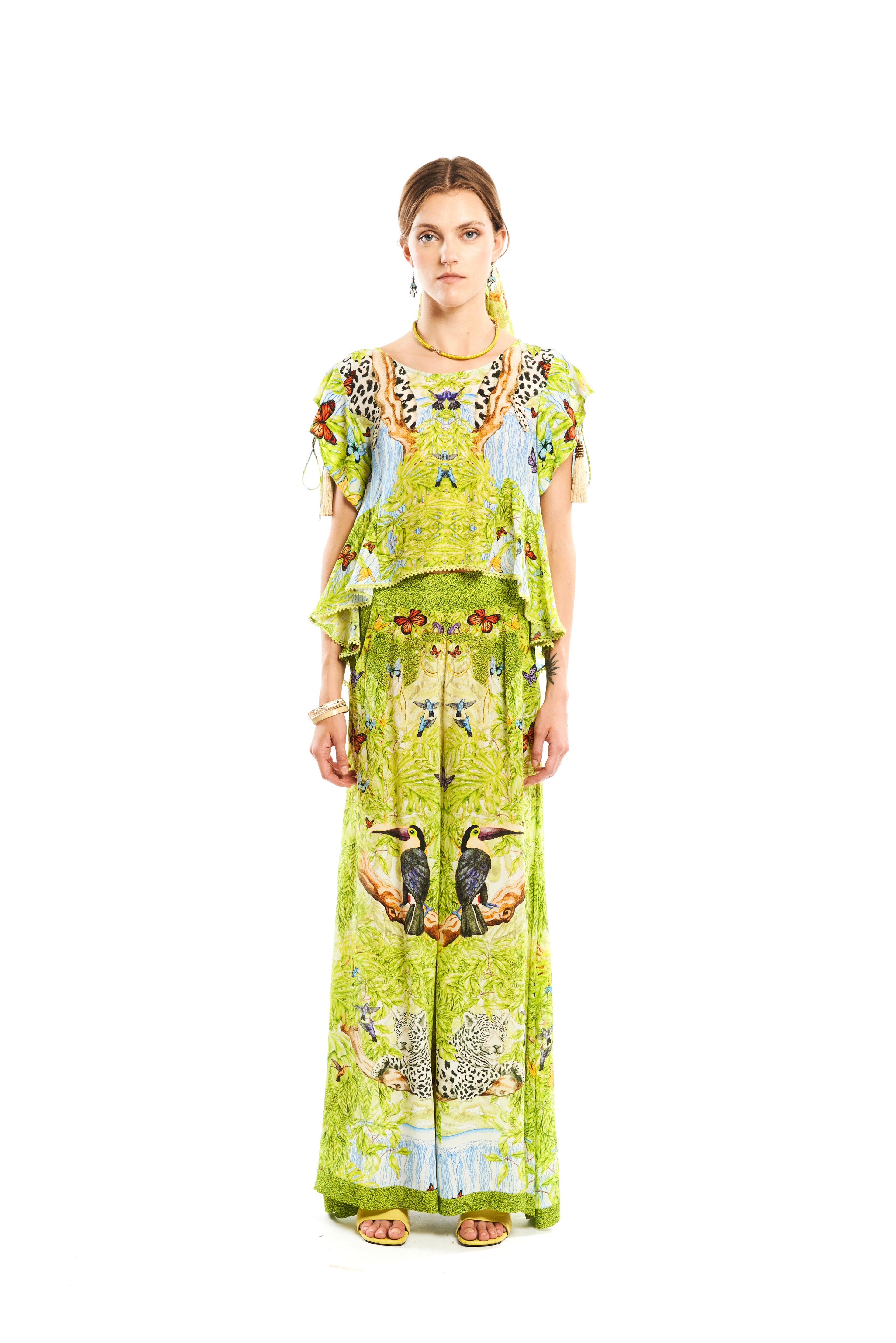 Flared long pants in Jungle Day print, natural crepe