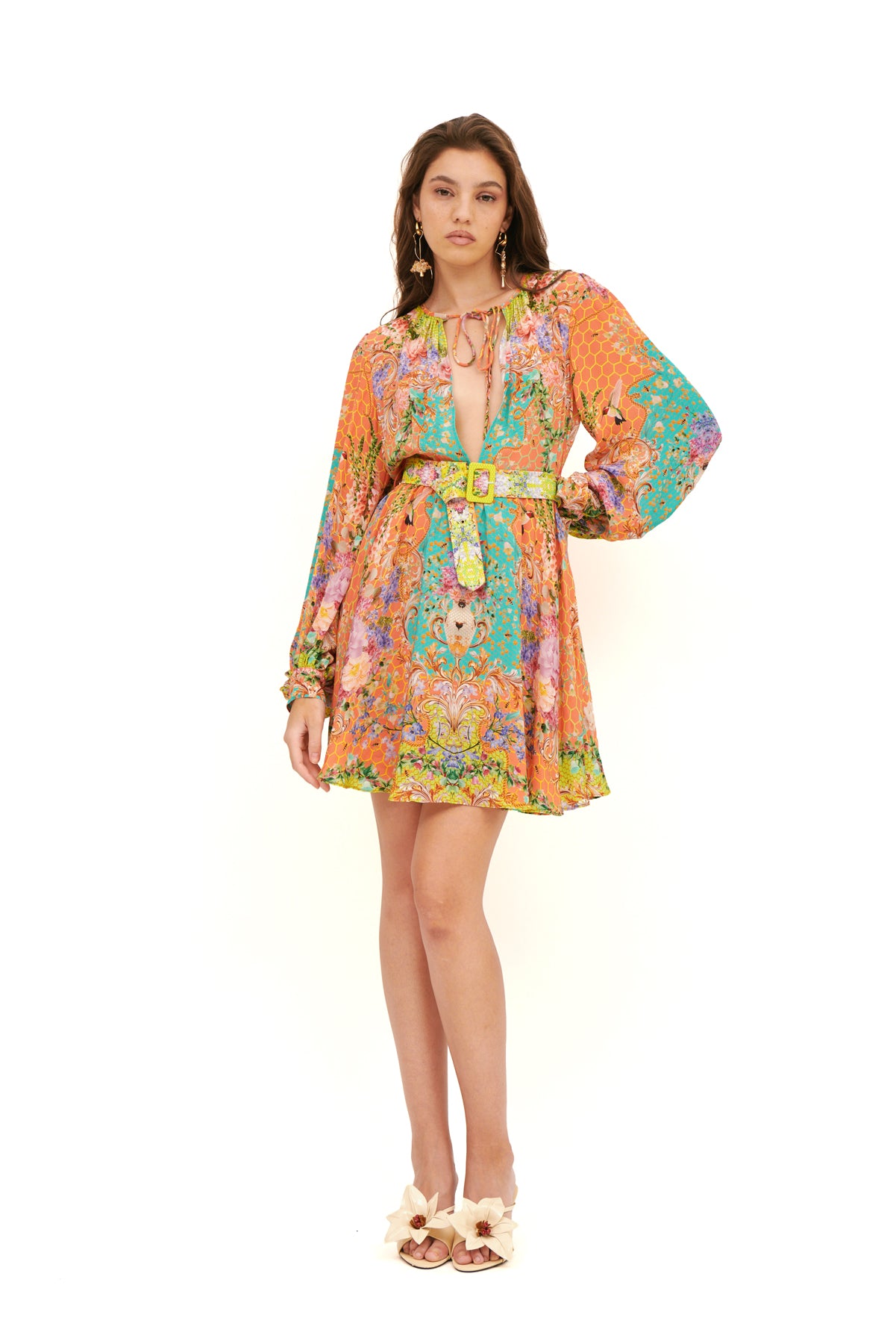 Mini dress with long balloon sleeves.