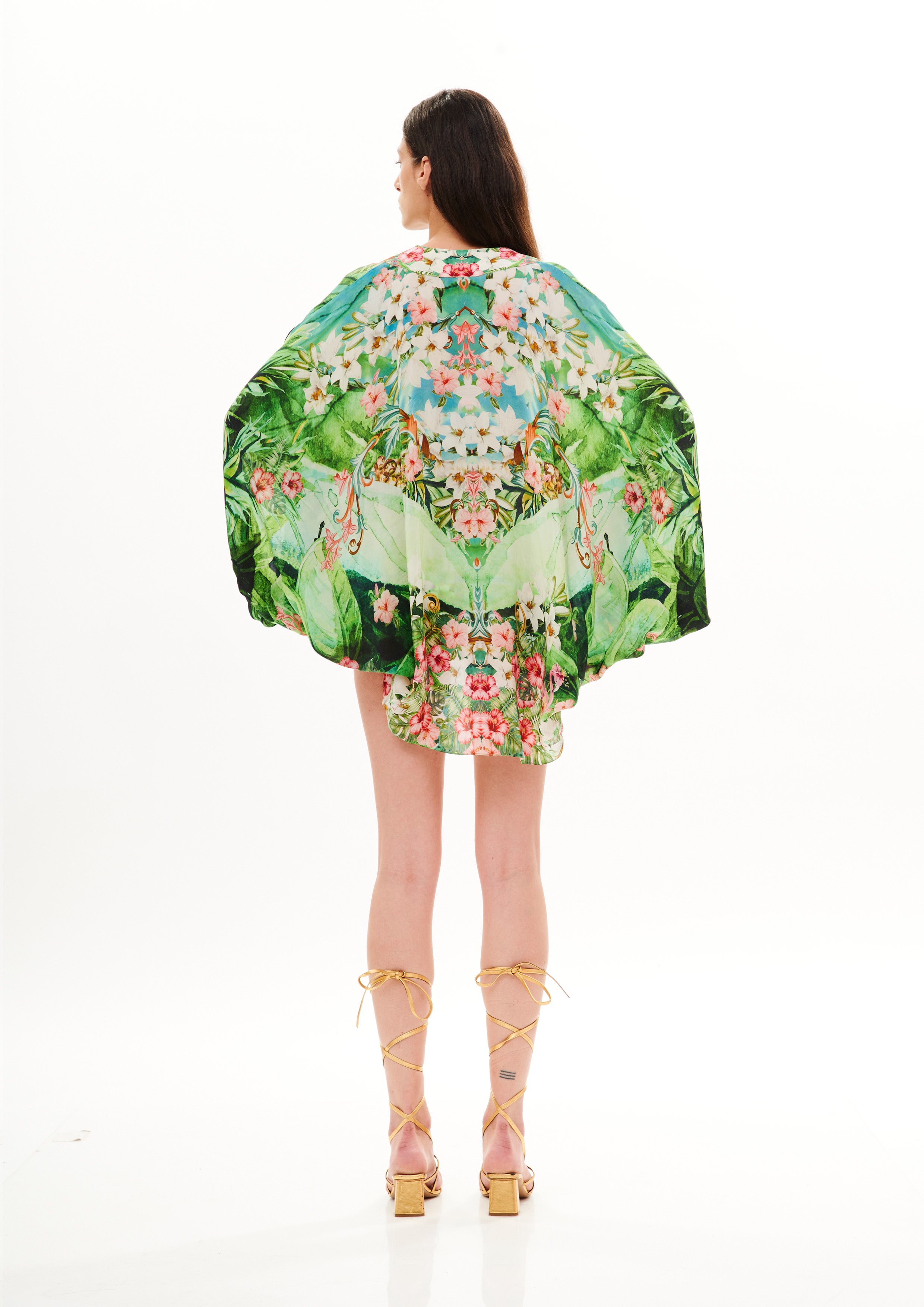 Mery Cover-Up Tropical Breeze Garden in natural crepe