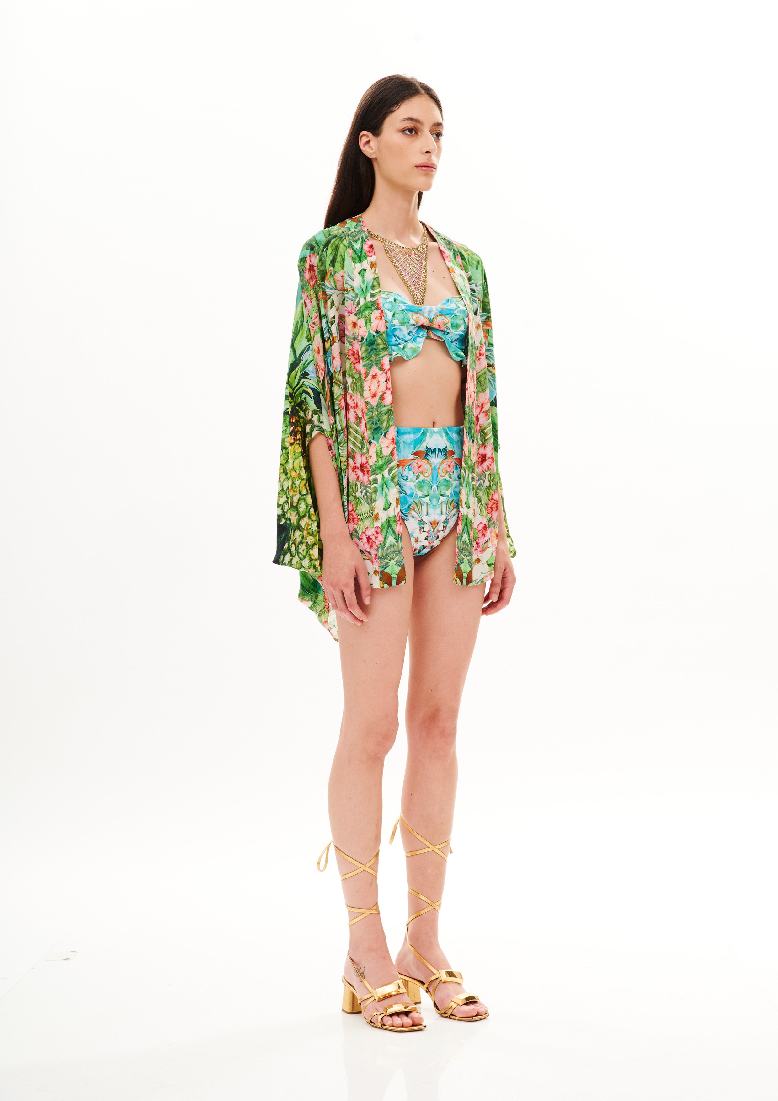 Mery Cover-Up Tropical Breeze Garden in natural crepe