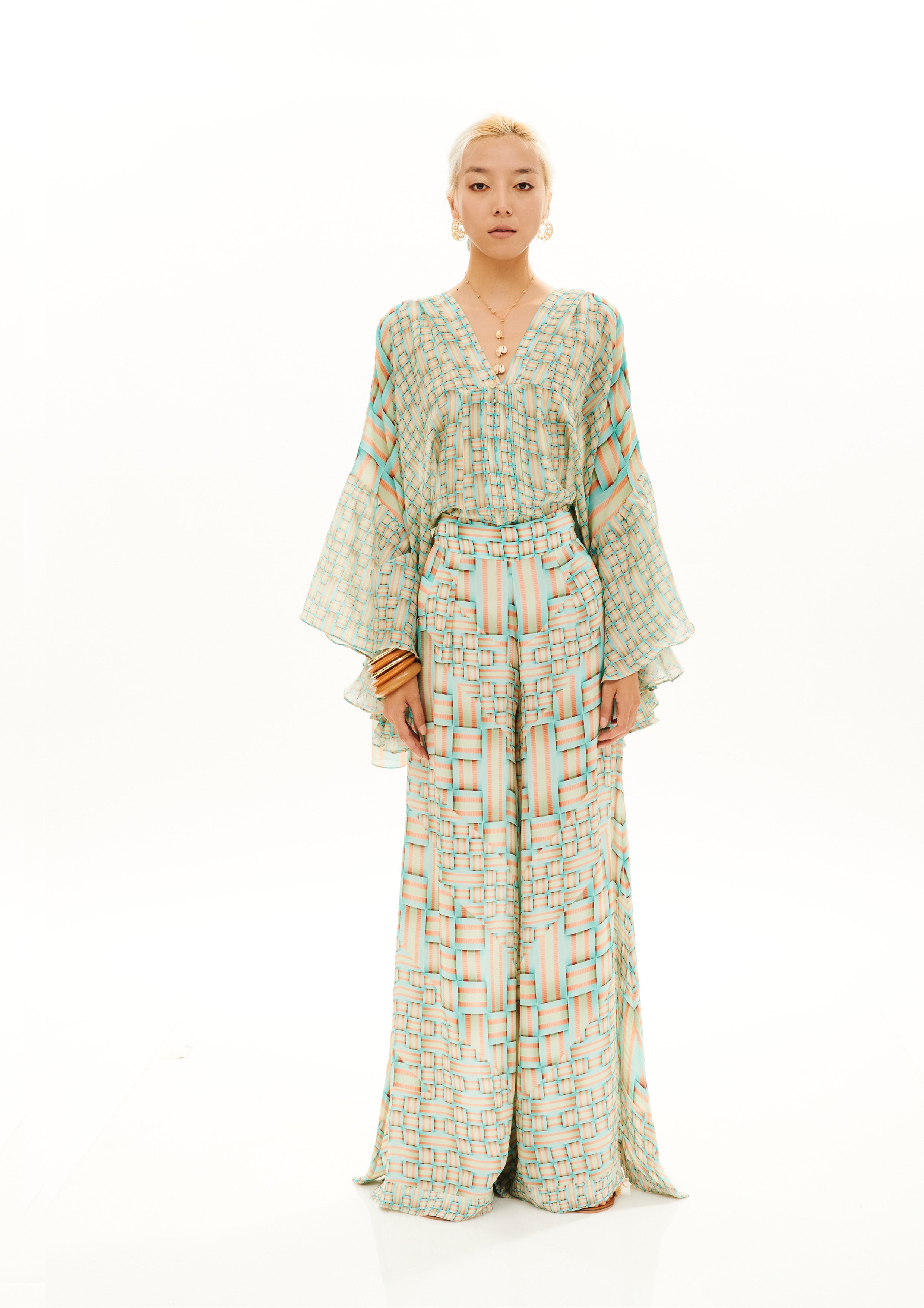 Side Belt Pants Monogram Breeze Sunrise in natural crepe