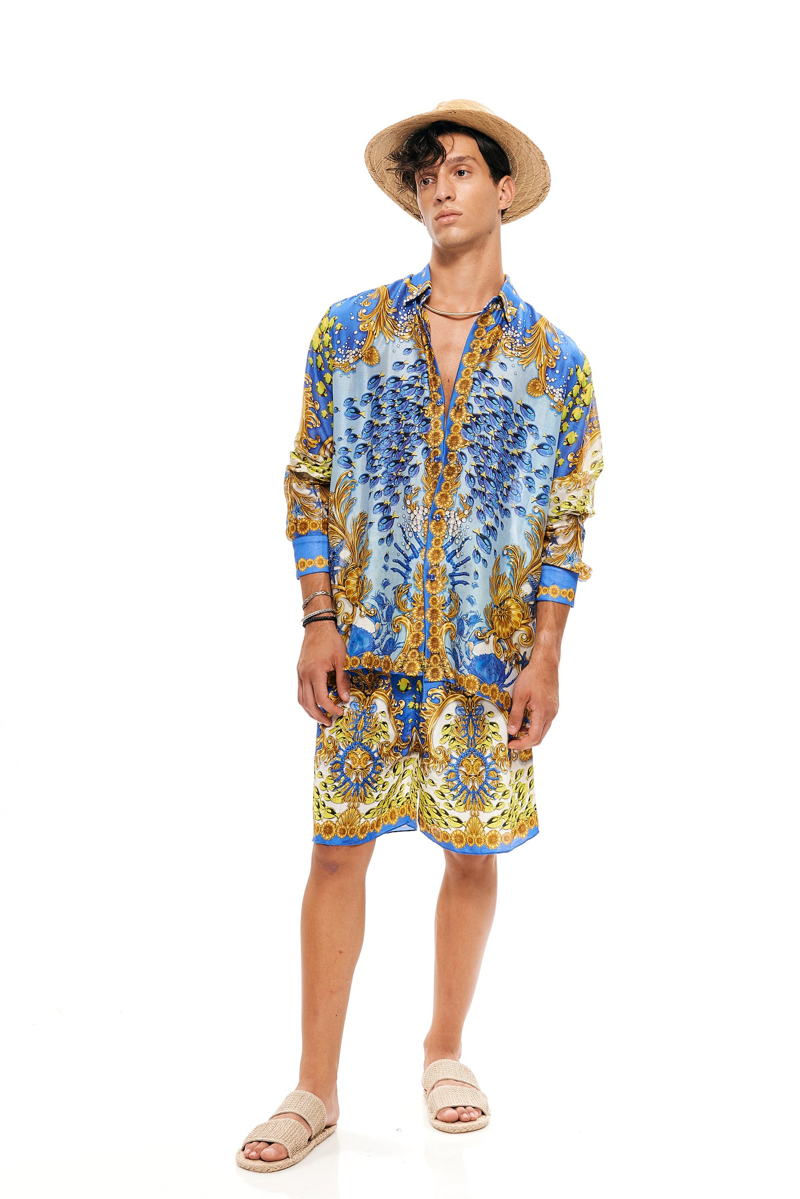 Full sleeve shirt in 70% Viscose and 30% Silk with "Mare Tesor Giorno" print.