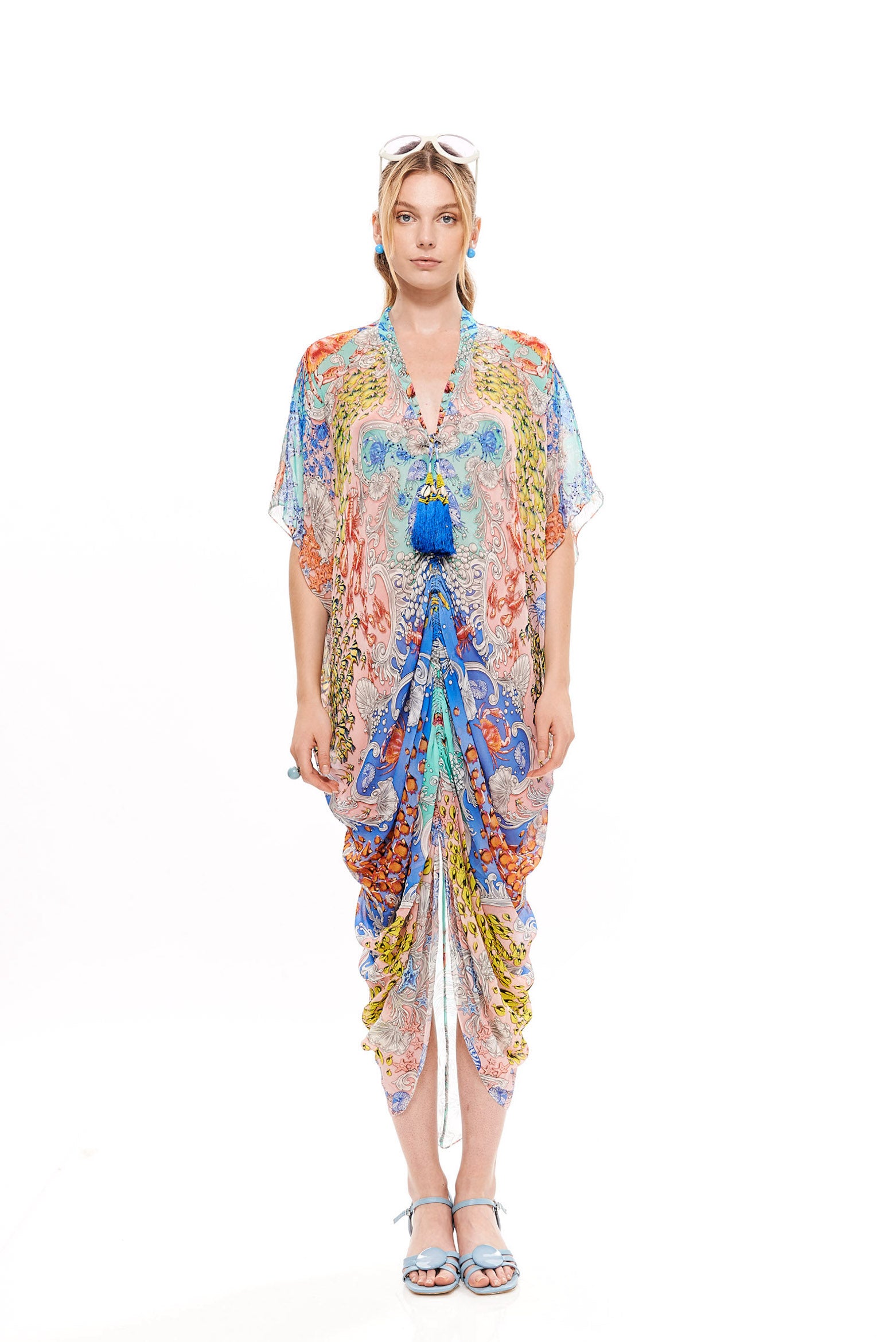 Front drawstring short kaftan in 100% Viscose with "Mare Tesor Alba" print.