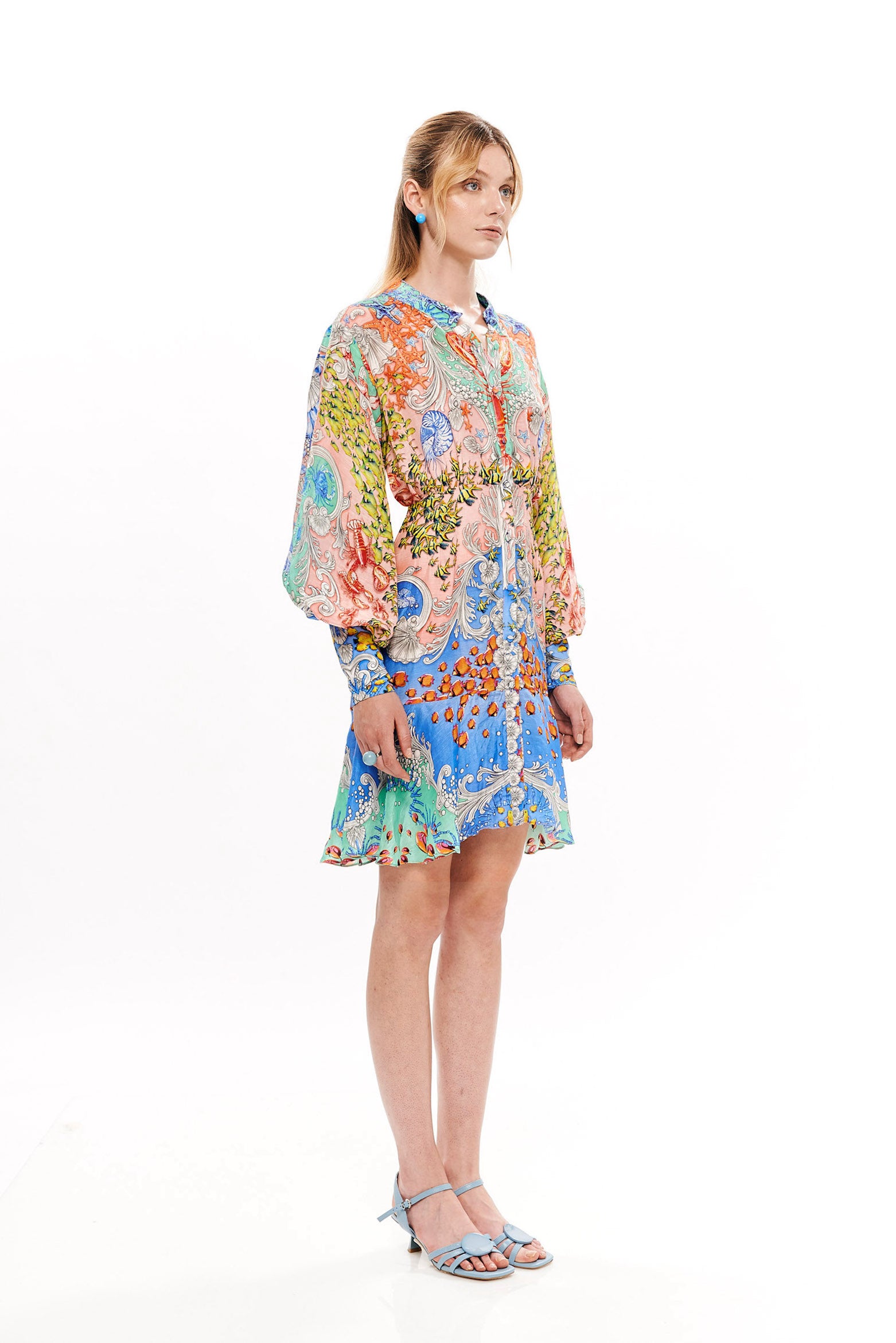 Rich puff chemisier mini dress in 15% Linen and 85% Viscose with "Mare Tesor Alba" print.