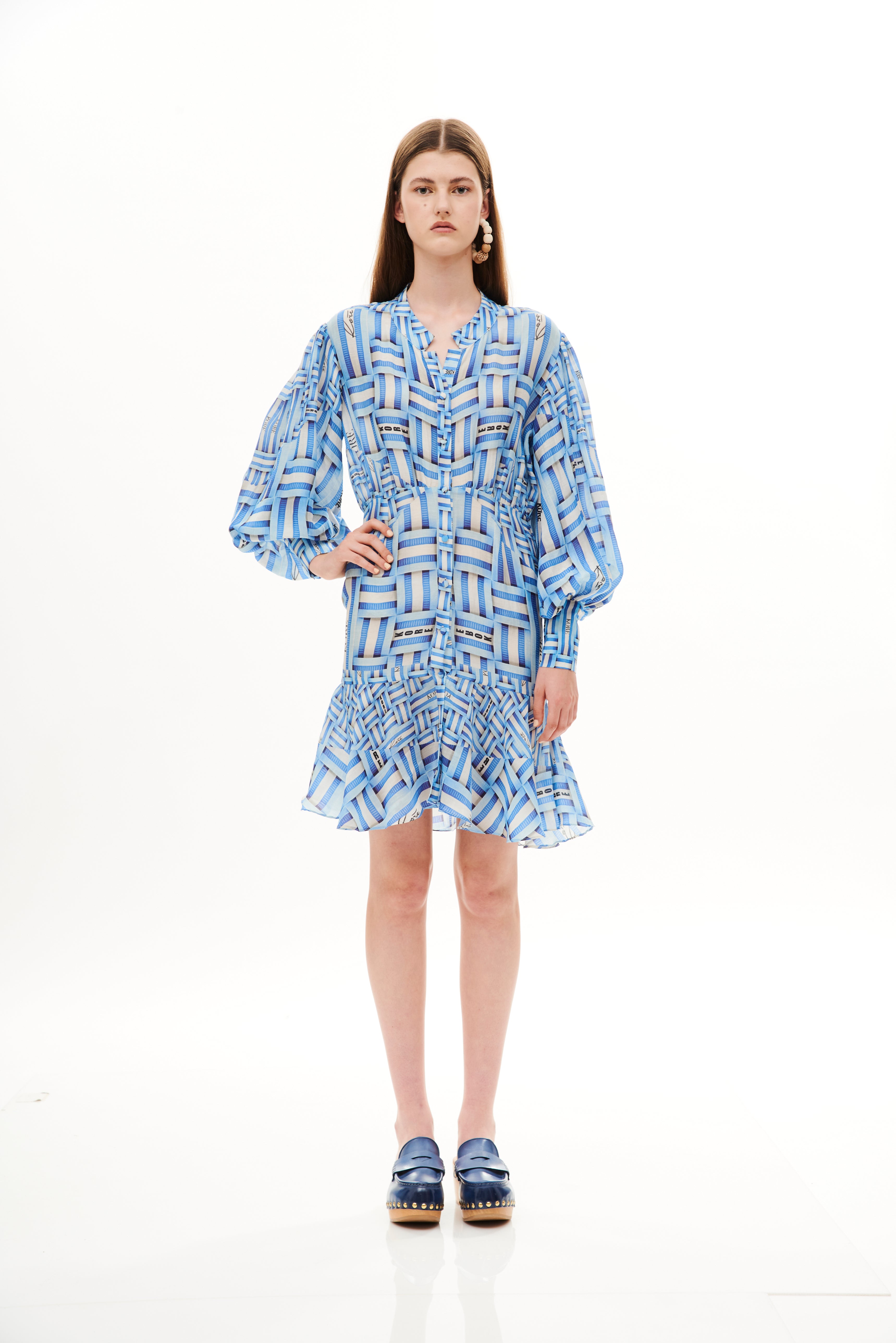 Short Puff Chemisier Monogram Dream Day in fine linen satin