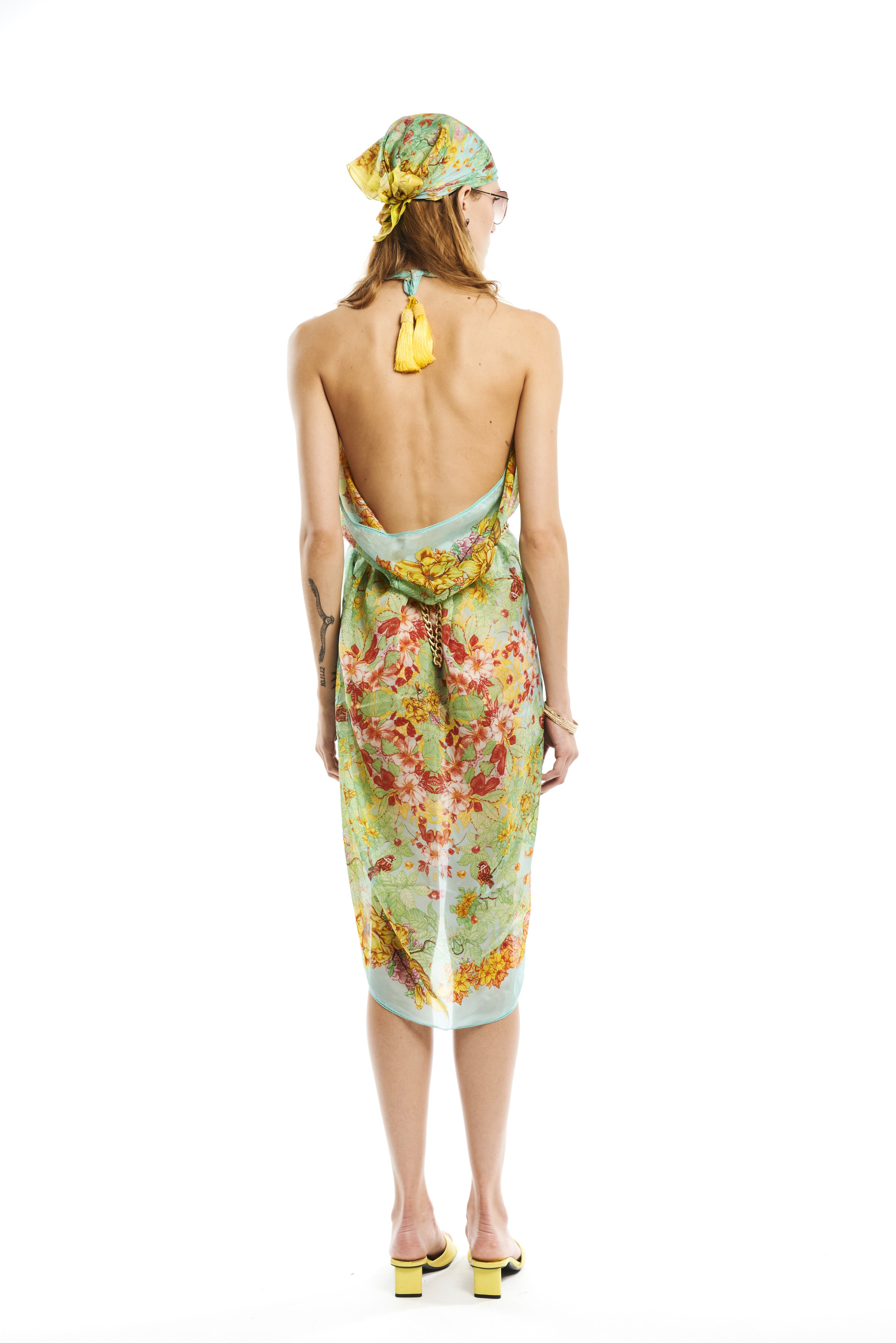 Long Garden Green scarf in Taby silk