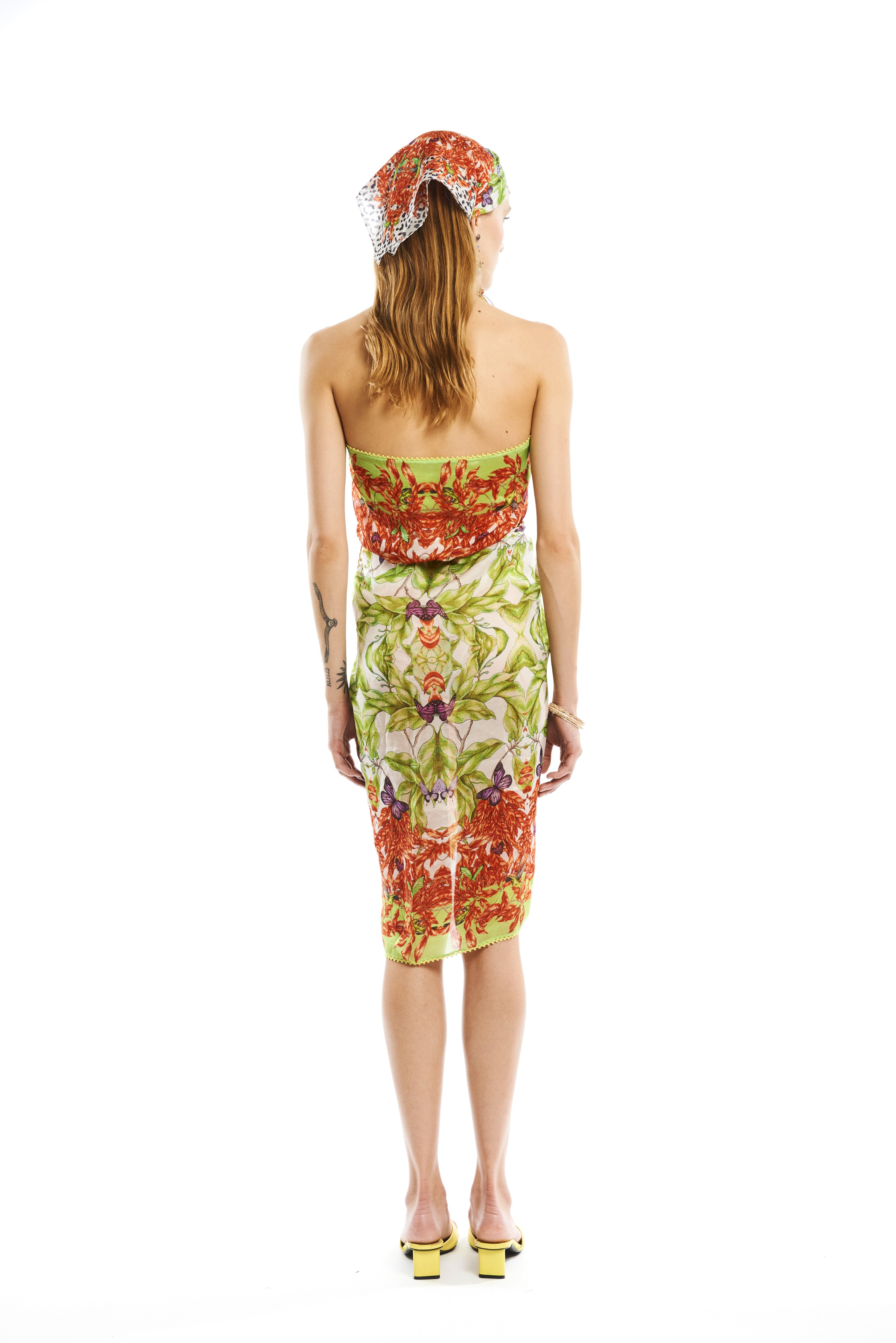 Long Jungle Sunset scarf in Taby silk
