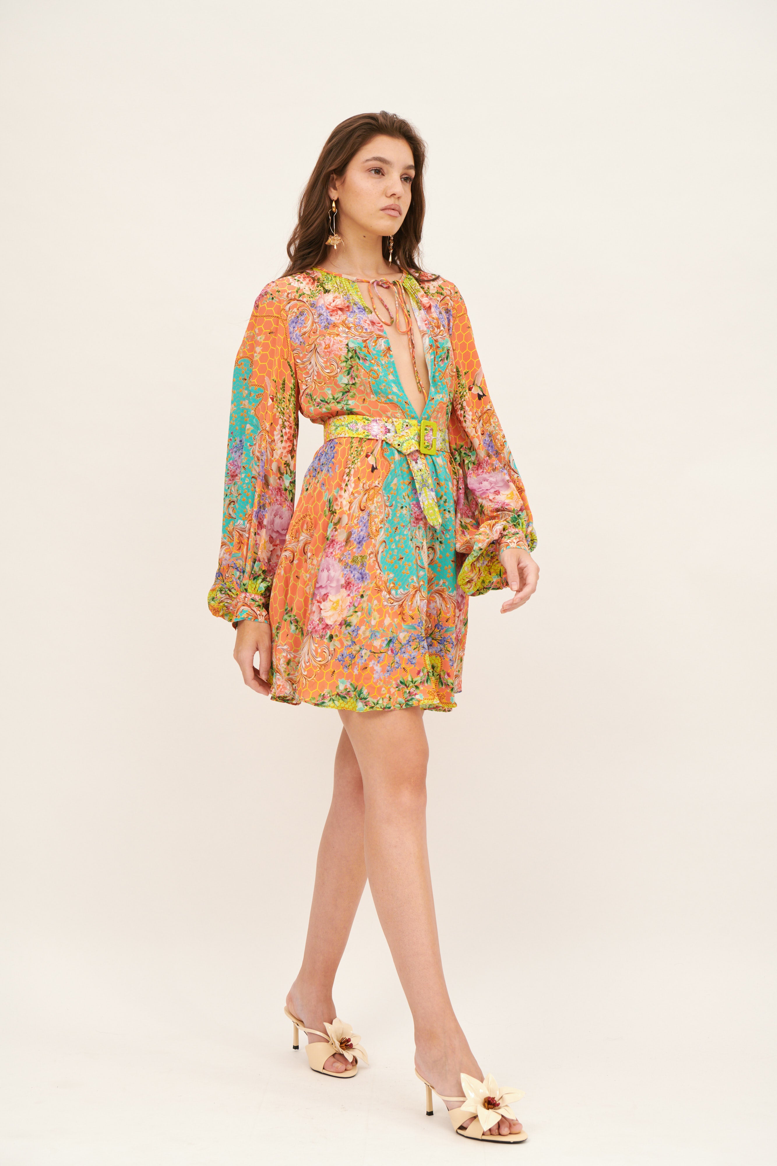 MINI DRESS WITH LONG BALOON SLEEVES