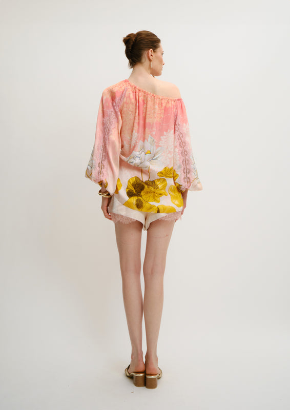 Coastal Structured Shorts Jardin Au Soleil in Twill & Chantilly Lace