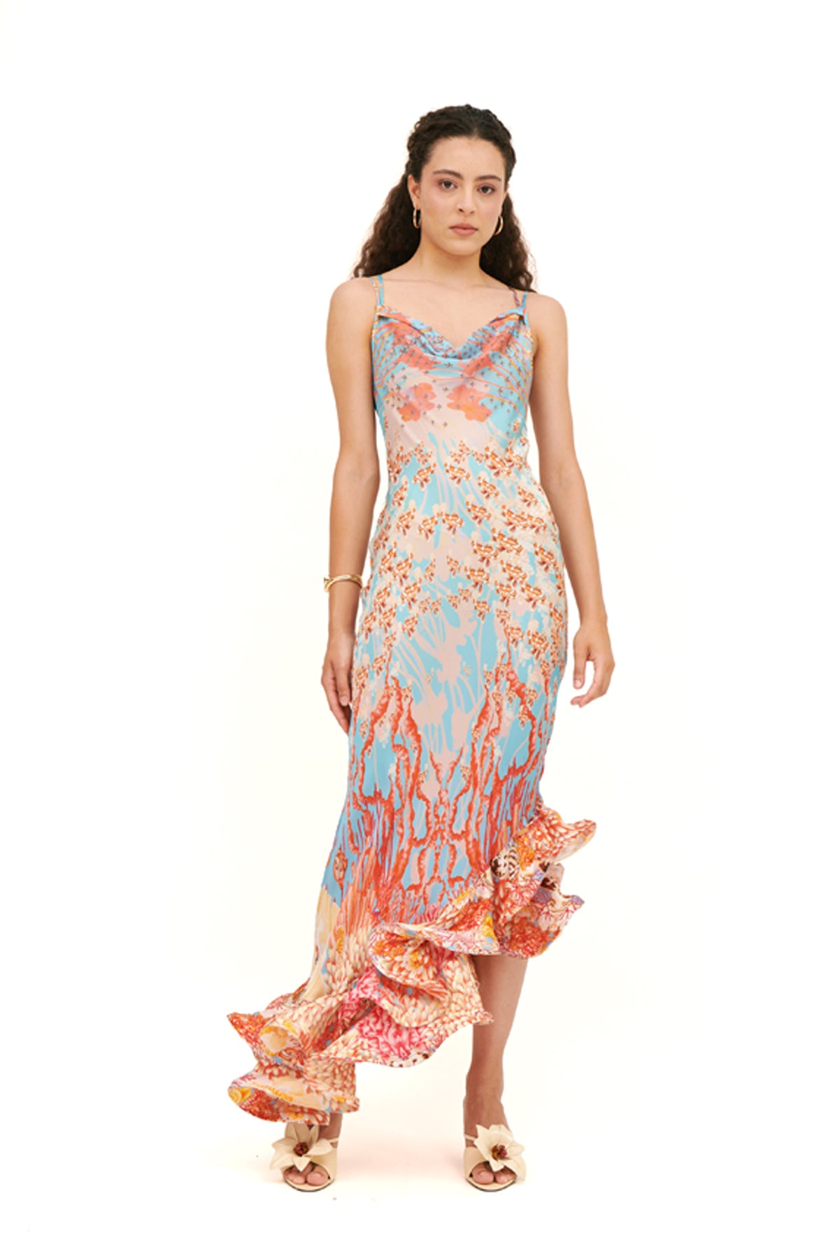 LONG DRESS WITH CURL BORDER