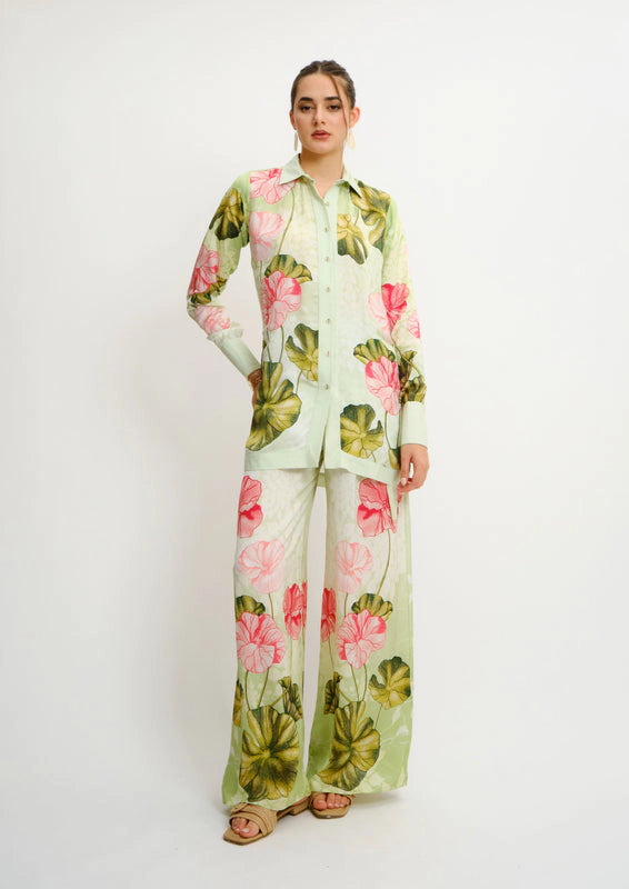 Model wearing Koré Collections Lounge Shirt in the Jardin du Jour print