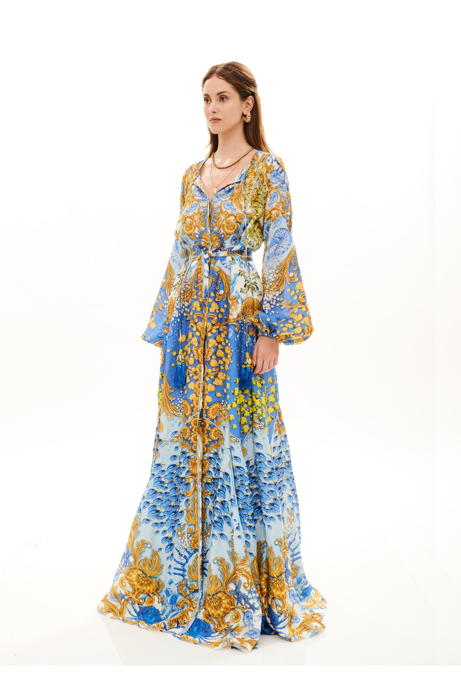 Vishivanka dress in 15% Linen and 85% Viscose with "Mare Tesor Giorno" print.