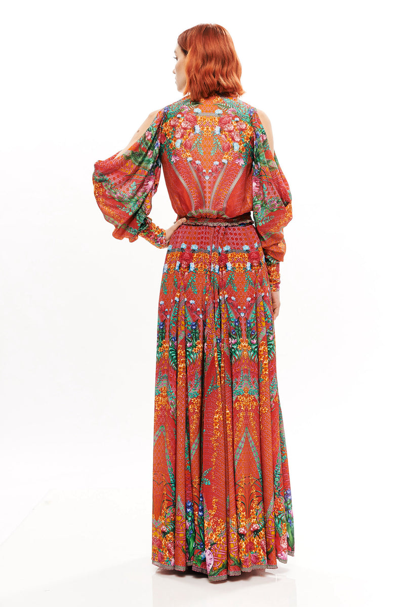 LONG TRIANGLE SKIRT