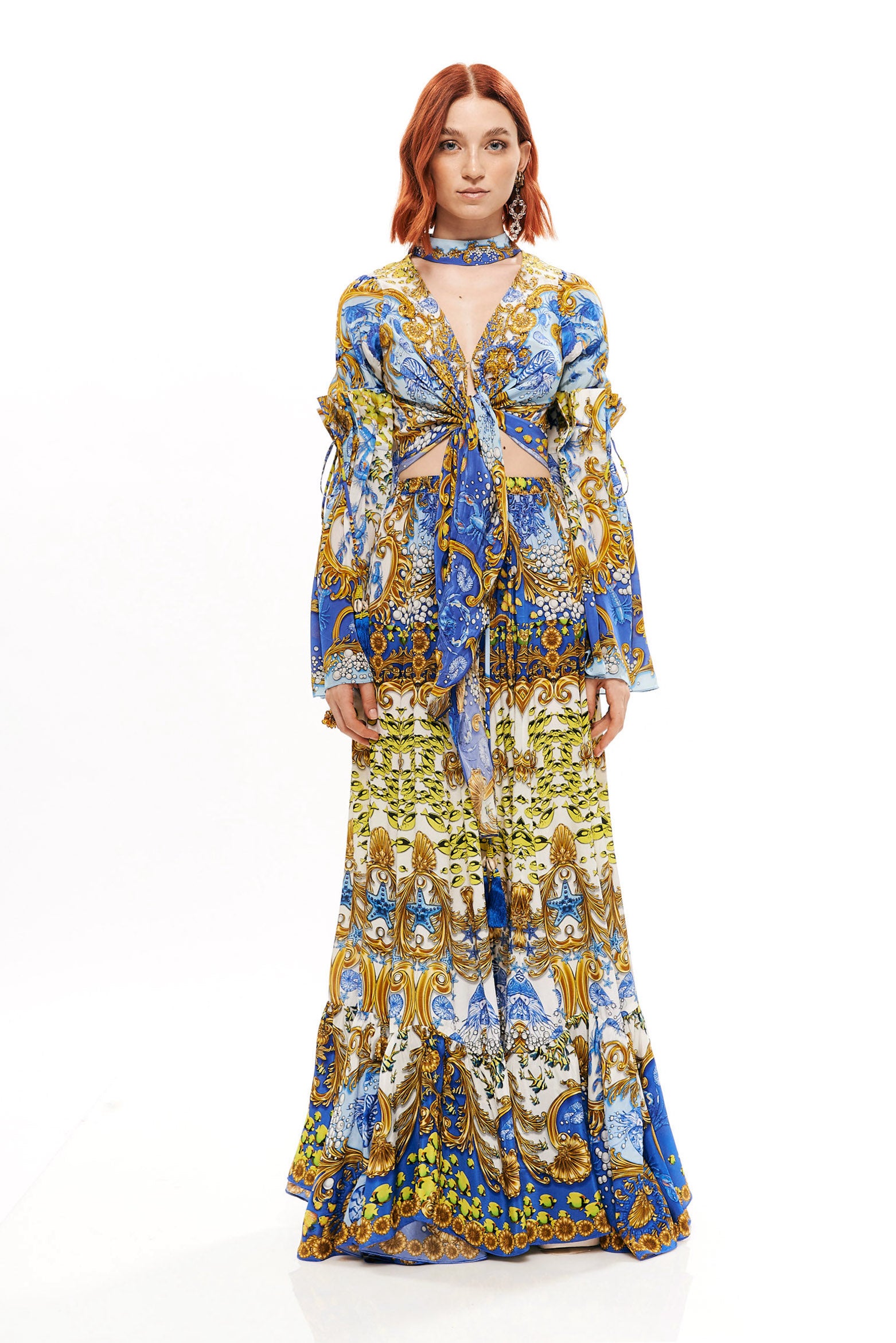 Crop top with pleated arms in 40% Silk and 60% Viscose with "Mare Tesor Giorno" print.